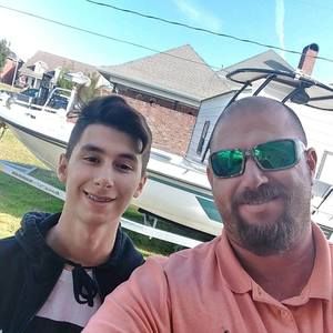 Meet your Posher, Clint